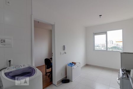 Cozinha e Área de Serviço de kitnet/studio para alugar com 1 quarto, 26m² em Cambuci, São Paulo