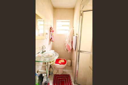 Casa à venda com 100m², 3 quartos e 2 vagas Casa à venda com 100m², 3 quartos e 2 vagasbanheiro