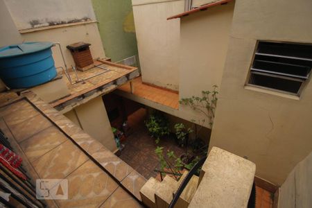 Casa à venda com 100m², 3 quartos e 2 vagas Casa à venda com 100m², 3 quartos e 2 vagasquintal