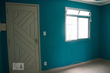 Sala de apartamento à venda com 2 quartos, 40m² em Jardim Redil, São Paulo