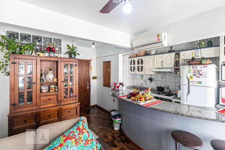 Sala de apartamento à venda com 2 quartos, 62m² em Centro Histórico, Porto Alegre