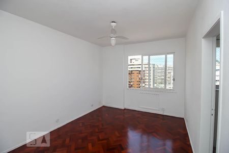 Salade Apartamento com 2 quartos, 90m² Botafogo