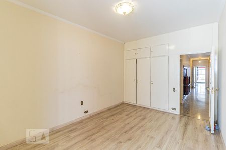 Apartamento para alugar com 250m², 3 quartos e 2 vagas Apartamento para alugar com 250m², 3 quartos e 2 vagasQuarto 2