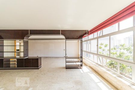 Apartamento para alugar com 250m², 3 quartos e 2 vagas Apartamento para alugar com 250m², 3 quartos e 2 vagasSala