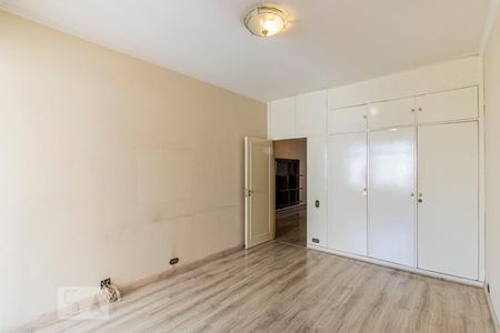 Apartamento para alugar com 250m², 3 quartos e 2 vagas Apartamento para alugar com 250m², 3 quartos e 2 vagasQuarto 1