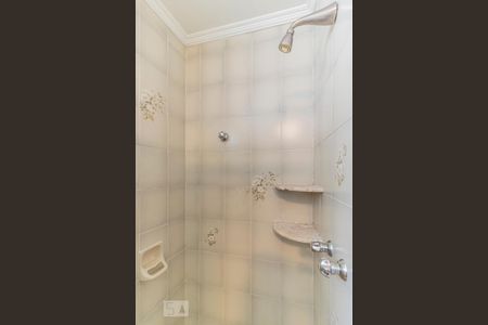 Apartamento para alugar com 250m², 3 quartos e 2 vagas Apartamento para alugar com 250m², 3 quartos e 2 vagasBanheiro da Suíte - Ducha