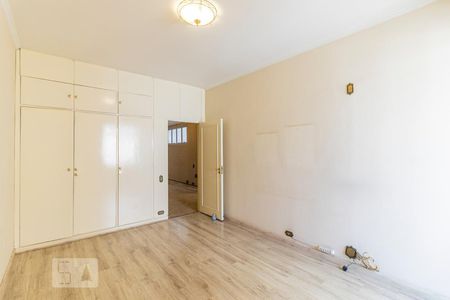 Apartamento para alugar com 250m², 3 quartos e 2 vagas Apartamento para alugar com 250m², 3 quartos e 2 vagasQuarto 2