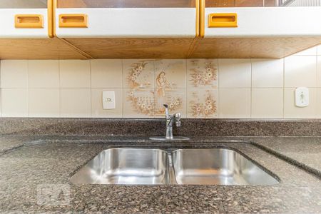 Apartamento para alugar com 250m², 3 quartos e 2 vagas Apartamento para alugar com 250m², 3 quartos e 2 vagasCozinha - Pia