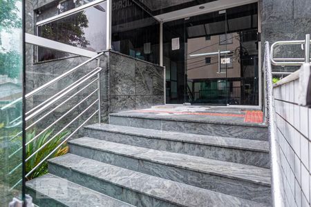 Apartamento para alugar com 137m², 3 quartos e 2 vagasEntrada