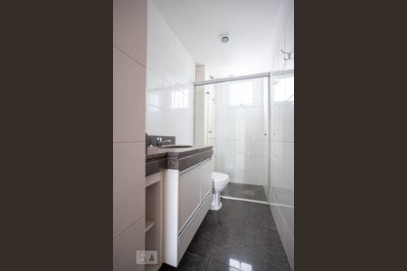 Apartamento para alugar com 137m², 3 quartos e 2 vagasBanheiro social