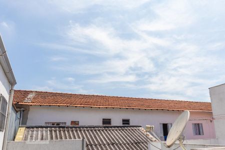 Casa à venda com 130m², 3 quartos e 2 vagas Casa à venda com 130m², 3 quartos e 2 vagasVista