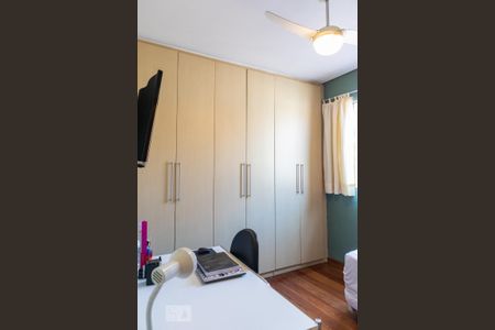 Casa à venda com 130m², 3 quartos e 2 vagas Casa à venda com 130m², 3 quartos e 2 vagasQuarto 2