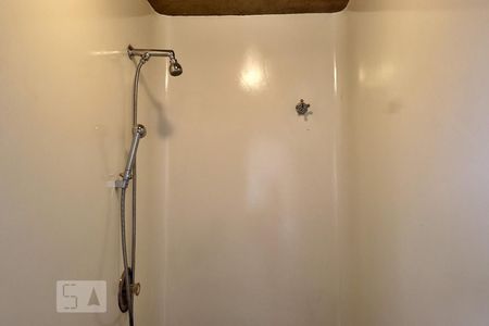 Apartamento à venda com 250m², 4 quartos e 2 vagasBanheiro de Serviço