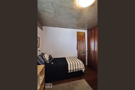 Apartamento à venda com 250m², 4 quartos e 2 vagasQuarto 3
