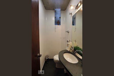 Lavabo de apartamento à venda com 4 quartos, 250m² em Centro, Santo André