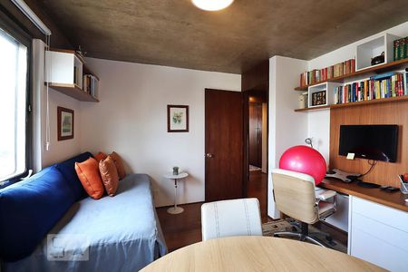 Apartamento à venda com 250m², 4 quartos e 2 vagasQuarto 2