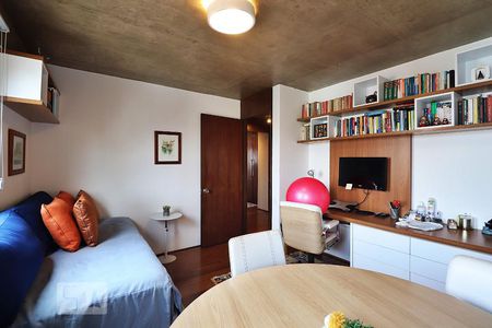 Apartamento à venda com 250m², 4 quartos e 2 vagasQuarto 2