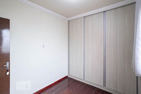 Quarto 1 de apartamento para alugar com 2 quartos, 42m² em Santa Cruz, Belo Horizonte
