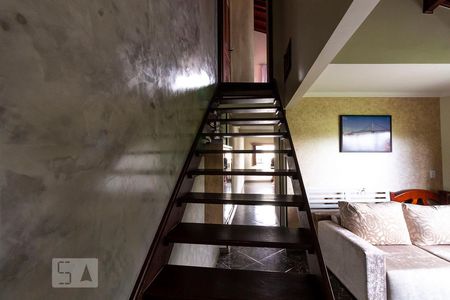 Apartamento para alugar com 45m², 1 quarto e 1 vagaEscada Interna