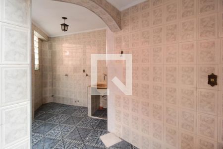 Casa para alugar com 120m², 2 quartos e sem vaga Casa para alugar com 120m², 2 quartos e sem vagaárea de serviço
