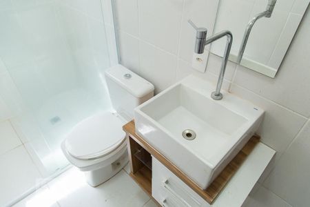 Casa para alugar com 40m², 1 quarto e sem vagaBanheiro - Detalhe