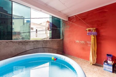 Sacada de casa para alugar com 3 quartos, 128m² em São Pedro, Osasco