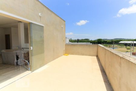 Casa à venda com 210m², 3 quartos e 2 vagas Casa à venda com 210m², 3 quartos e 2 vagasVaranda