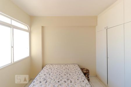 Apartamento à venda com 32m², 1 quarto e sem vaga Apartamento à venda com 32m², 1 quarto e sem vagaSuíte