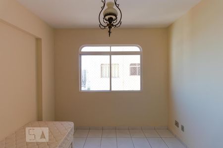 Apartamento à venda com 32m², 1 quarto e sem vaga Apartamento à venda com 32m², 1 quarto e sem vagaSala