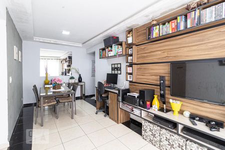 Sala de apartamento à venda com 2 quartos, 63m² em Conceição, Osasco