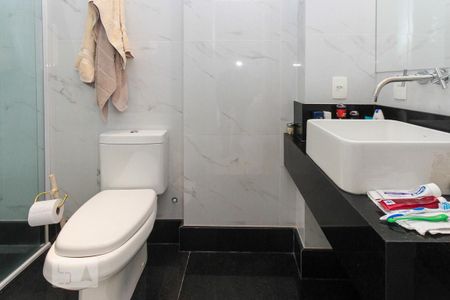 Apartamento à venda com 480m², 4 quartos e 6 vagas Apartamento à venda com 480m², 4 quartos e 6 vagasbanheiro da Suite