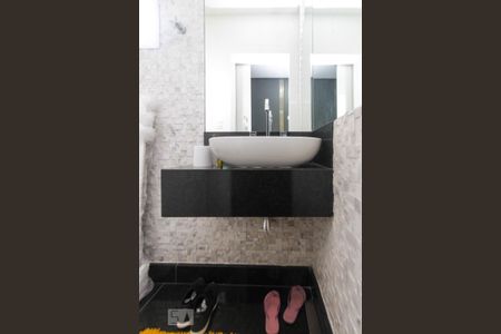 Apartamento à venda com 480m², 4 quartos e 6 vagas Apartamento à venda com 480m², 4 quartos e 6 vagasbanheiro de Serviço