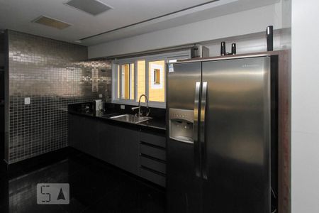 Apartamento à venda com 480m², 4 quartos e 6 vagas Apartamento à venda com 480m², 4 quartos e 6 vagasCozinha