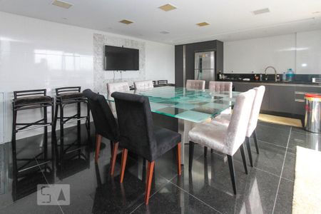 Apartamento à venda com 480m², 4 quartos e 6 vagas Apartamento à venda com 480m², 4 quartos e 6 vagasEspaço Gourmet