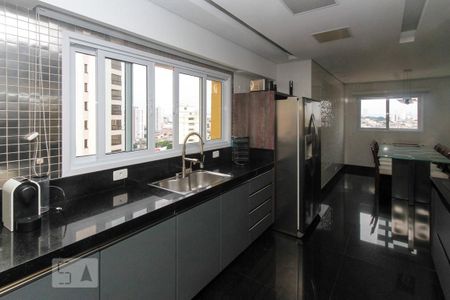 Apartamento à venda com 480m², 4 quartos e 6 vagas Apartamento à venda com 480m², 4 quartos e 6 vagasCozinha
