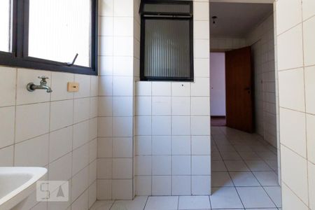 Apartamento para alugar com 75m², 2 quartos e 1 vagaÁrea de serviço