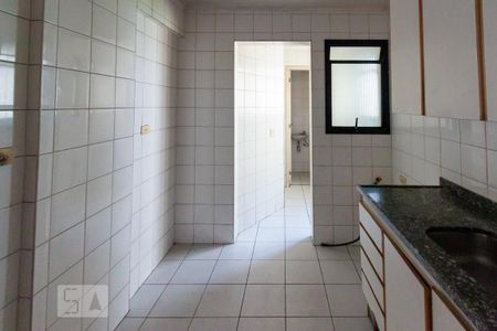 Apartamento para alugar com 75m², 2 quartos e 1 vagaCozinha