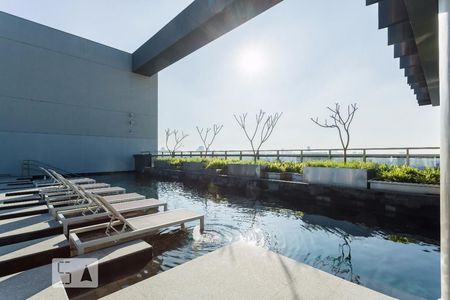 Studio para alugar com 28m², 1 quarto e 1 vagaPiscina
