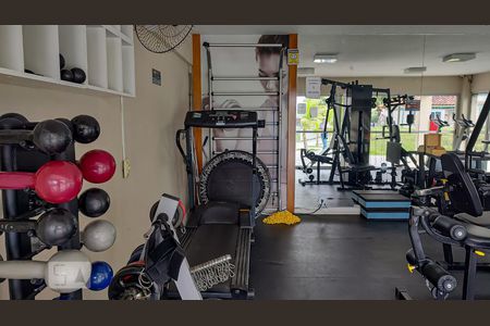 Casa de condomínio para alugar com 54m², 1 quarto e 1 vaga Casa de condomínio para alugar com 54m², 1 quarto e 1 vagaÁrea comum - Academia