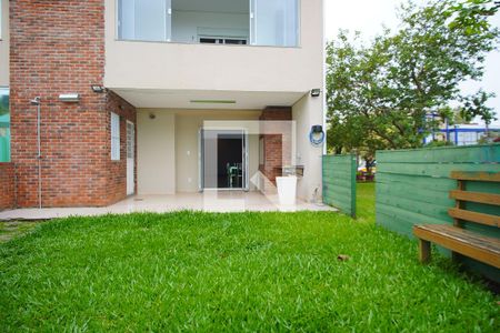 Casa à venda com 155m², 2 quartos e 2 vagasPataio -fundos