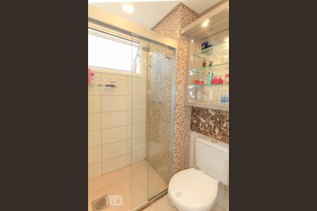 Apartamento à venda com 72m², 3 quartos e 1 vaga Apartamento à venda com 72m², 3 quartos e 1 vagaBanheiro da suíte