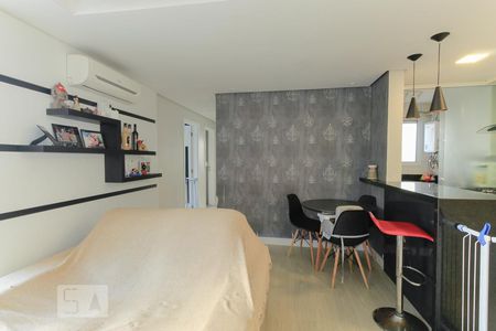 Sala de apartamento para alugar com 3 quartos, 72m² em Cristal, Porto Alegre
