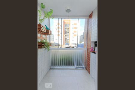 Sacada da sala de apartamento para alugar com 3 quartos, 72m² em Cristal, Porto Alegre