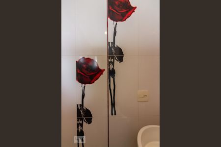 Apartamento à venda com 200m², 4 quartos e 4 vagas Apartamento à venda com 200m², 4 quartos e 4 vagasBanheiro da Suíte 4