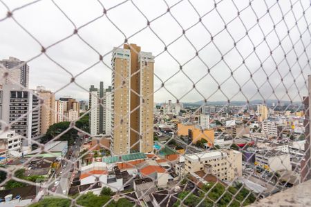 Apartamento à venda com 200m², 4 quartos e 4 vagas Apartamento à venda com 200m², 4 quartos e 4 vagasVista