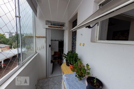 Apartamento à venda com 76m², 2 quartos e sem vagaÁrea de Serviço