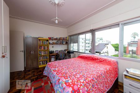 Quarto 1 de apartamento à venda com 2 quartos, 76m² em Menino Deus, Porto Alegre