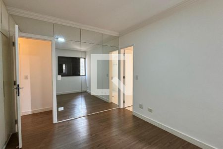 Apartamento à venda com 120m², 3 quartos e 2 vagasSuíte 1