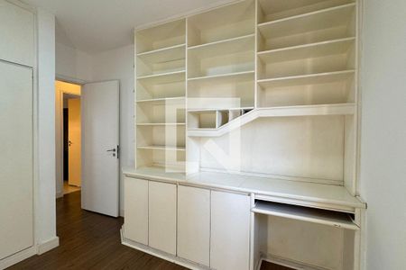 Apartamento à venda com 120m², 3 quartos e 2 vagasQuarto 3