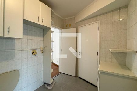 Apartamento à venda com 120m², 3 quartos e 2 vagasCozinha